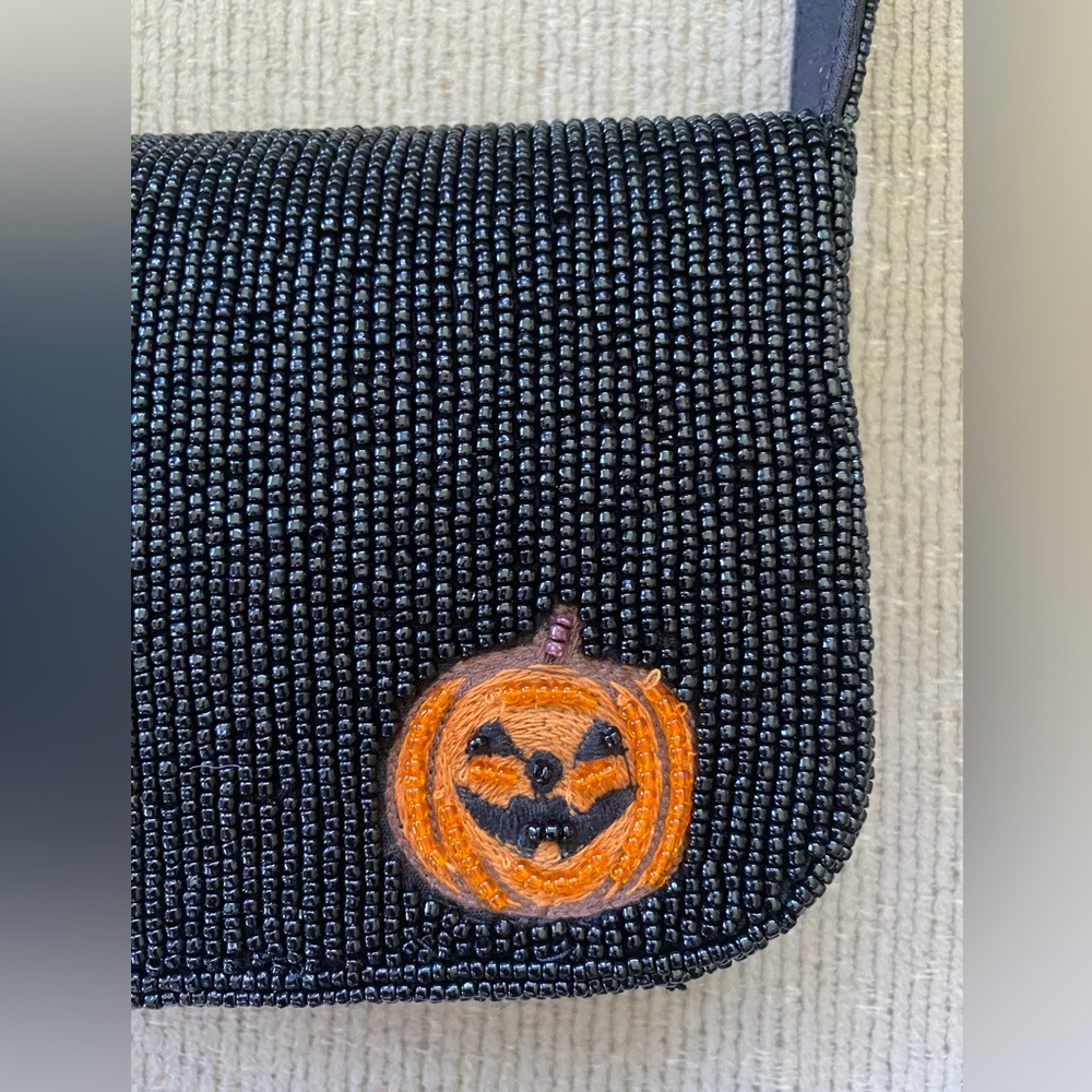 Viral Beaded Halloween Weenie Ghost Dogs Shoulder Bag - Black - Picture 6 of 11